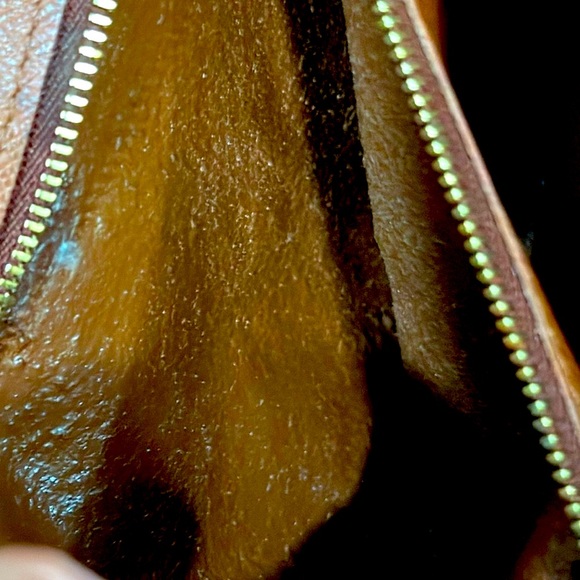 Louis Vuitton Long Monogram Middle pours in good condition - Picture 8 of 17